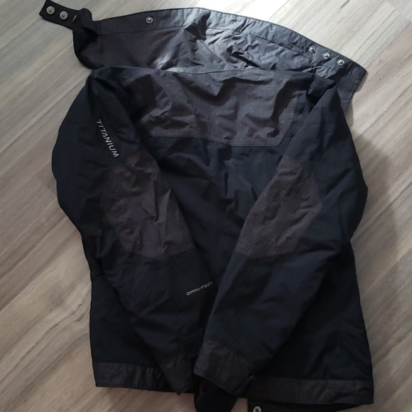 COLUMBIA COAT - Picture 5 of 5